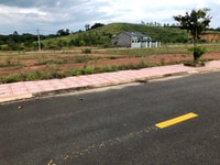 Kẹt tiền sang gấp lô đất 300m2 mt đường ngay ql14 giá 640tr Kẹt tiền sang gấp lô đất 300m2 mt đường ngay ql14 giá 640tr
