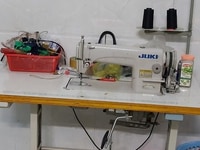 Cần bán máy may 1 kim DDL8700 , máy ít sử dụng còn mới, chạy êm Cần bán máy may 1 kim DDL8700 , máy ít sử dụng còn mới, chạy êm