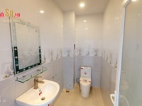 Cần bán nhà mặt tiền đường Đinh Đức Thiện. Gần chợ Bình Chánh. Cần bán nhà mặt tiền đường Đinh Đức Thiện. Gần chợ Bình Chánh.