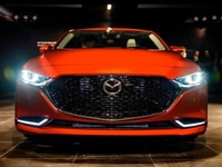 Mazda 3 All New - Hoàn toàn mới. Sẵn xe, đủ màu giao ngay. Trả góp 90% Mazda 3 All New - Hoàn toàn mới. Sẵn xe, đủ màu giao ngay. Trả góp 90%