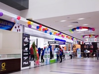 Cần bán CH Oriental Plaza, Q. Tân Phú, DT 80m2, 2PN, giá 2.5 tỷ Cần bán CH Oriental Plaza, Q. Tân Phú, DT 80m2, 2PN, giá 2.5 tỷ