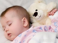 Cần tuyển một người giúp việc nhà một người chăm người già 1 giữ em bé Cần tuyển một người giúp việc nhà một người chăm người già 1 giữ em bé