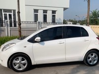 Bán Toyota Yaris 2008 màu trắng số tự động xe nhập bản full đủ đồ Bán Toyota Yaris 2008 màu trắng số tự động xe nhập bản full đủ đồ