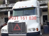 Bán xe freghtliner 207 máy detroi 14 Bán xe freghtliner 207 máy detroi 14