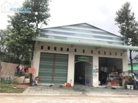 Cần tiền mở thẩm mỹ viện vợ chồng tôi bán gấp dãy nhà trọ 300m2 thổ cư Cần tiền mở thẩm mỹ viện vợ chồng tôi bán gấp dãy nhà trọ 300m2 thổ cư