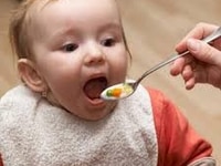 Cần người phụ giúp việc nhà trông nom em bé Cần người phụ giúp việc nhà trông nom em bé