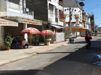 Nhà liên kế mặt tiền Lý Tự Trọng phường 2 TP. Đà Lạt, Lâm Đồng. Nhà liên kế mặt tiền Lý Tự Trọng phường 2 TP. Đà Lạt, Lâm Đồng.