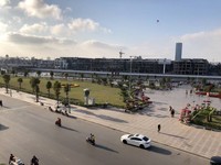 Cho thuê 1300m2 đất mặt đường trong trung tâm thành phố Cho thuê 1300m2 đất mặt đường trong trung tâm thành phố
