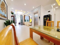 Nguyễn Văn Huyên,50m, 5 tầng, 5 tỷ 68, mặt tiền kinh doanh, ô tô đỗ Nguyễn Văn Huyên,50m, 5 tầng, 5 tỷ 68, mặt tiền kinh doanh, ô tô đỗ