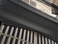 Nhà nguyên căn 2 tầng mặt tiền Lương Thế Vinh gần cầu Rồng, biển, chợ Nhà nguyên căn 2 tầng mặt tiền Lương Thế Vinh gần cầu Rồng, biển, chợ