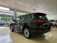 Lexus lx570 MBS super sport 4 chỗ màu đen full option chưa lăn bánh Lexus lx570 MBS super sport 4 chỗ màu đen full option chưa lăn bánh