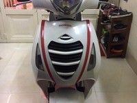 PS 150i nhập khẩu nguyên thủng từ Ý màu Trắng Sport xe Cọp Vip PS 150i nhập khẩu nguyên thủng từ Ý màu Trắng Sport xe Cọp Vip