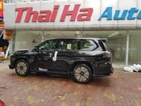 Bán xe Lexus LX570 super sport phiên bản màu đen, giá tốt Bán xe Lexus LX570 super sport phiên bản màu đen, giá tốt