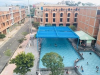 Chỉ có ở Trảng Bàng, nhà phố 1 trệt 3 lầu 4 tấm Chỉ có ở Trảng Bàng, nhà phố 1 trệt 3 lầu 4 tấm