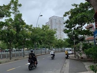 Bán nhà mặt tiền Lê Hồng Phong Quận 10, ngang 5m, dài như ý!! Bán nhà mặt tiền Lê Hồng Phong Quận 10, ngang 5m, dài như ý!!