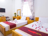 Cho thuê khách sạn 17 phòng gần Phạm Văn Đồng sát biển chỉ 45 triệu Cho thuê khách sạn 17 phòng gần Phạm Văn Đồng sát biển chỉ 45 triệu