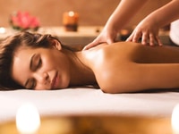 Tuyển nhân viên massa cho khách nước ngoài. Tuyển nhân viên massa cho khách nước ngoài.
