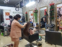 Cần thợ hóa chất và gội đầu , làm móng giỏi Cần thợ hóa chất và gội đầu , làm móng giỏi