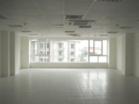 Cho thuê mặt bằng 2 mặt tiền bình thạnh gần hàng xanh tổng 210m2. Cho thuê mặt bằng 2 mặt tiền bình thạnh gần hàng xanh tổng 210m2.