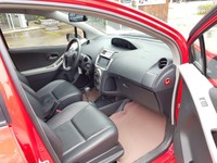 Bán Yaris 1.5G ,Nhập, Đỏ,2013,520tr (còn thương lượng) giảm xx giá Bán Yaris 1.5G ,Nhập, Đỏ,2013,520tr (còn thương lượng) giảm xx giá