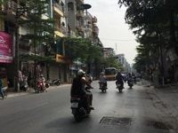 Nhà phố Khâm Thiên, Đống Đa75m2, 3T, MT5m, 19.8 tỷ. Nhà phố Khâm Thiên, Đống Đa75m2, 3T, MT5m, 19.8 tỷ.