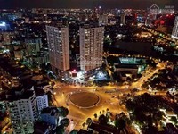 Tìm kiếm sự thuận tiện? Đừng tìm đâu xa! 94m2 tòa Discovery Complex. Tìm kiếm sự thuận tiện? Đừng tìm đâu xa! 94m2 tòa Discovery Complex.
