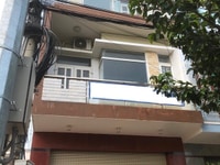 Nhà 2 lầu dt 270m2, sổ hồng riêng, giá 2.8 tỷ đường 8m trải nhựa Nhà 2 lầu dt 270m2, sổ hồng riêng, giá 2.8 tỷ đường 8m trải nhựa