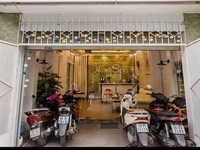 Sang spa trung tâm Quận 10, đang hoạt động tốt, đông khách Sang spa trung tâm Quận 10, đang hoạt động tốt, đông khách