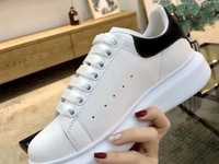 Giày McQueen cực hot siêu rẻ💕 Giày McQueen cực hot siêu rẻ💕