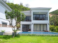 Bán cắt lỗ căn 3 phòng ngủ view hồ vinpearl Bãi Dài Nha Trang Bán cắt lỗ căn 3 phòng ngủ view hồ vinpearl Bãi Dài Nha Trang