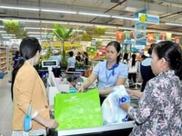 Cần nhân viên bán hàng tại quầy, giờ hành chánh. Cần nhân viên bán hàng tại quầy, giờ hành chánh.