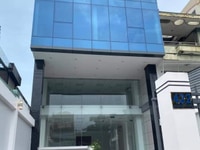 Cho thuê nguyên căn văn phòng 900m² tại Q.7 Cho thuê nguyên căn văn phòng 900m² tại Q.7