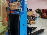 Xe nâng bán tự động 1,5t 1,6m. Xe nâng bán tự động 1,5t 1,6m.