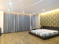 Bán Mặt tiền KD Huỳnh Văn Bánh, Phú Nhuận. DT 5.5mx15m. Giá 18.5 tỷ Bán Mặt tiền KD Huỳnh Văn Bánh, Phú Nhuận. DT 5.5mx15m. Giá 18.5 tỷ