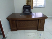Thanh lý 5 bộ bàn giám đốc giá rẻ Thanh lý 5 bộ bàn giám đốc giá rẻ