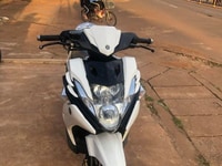 Cần bán dòng xe Nouvo màu trắng đen.Hàng xe mới nguyên rin Cần bán dòng xe Nouvo màu trắng đen.Hàng xe mới nguyên rin