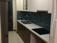 Cần cho thuê căn hộ Discovery Complex 302 cầu giấy 94m 2PN cơ bản Cần cho thuê căn hộ Discovery Complex 302 cầu giấy 94m 2PN cơ bản