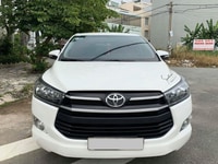 Bán Toyota Innova 2017 số sàn, màu Trắng lung linh. Bán Toyota Innova 2017 số sàn, màu Trắng lung linh.