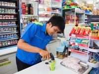 Cần tuyển gấp 03 bạn thu ngân. Cần tuyển gấp 03 bạn thu ngân.