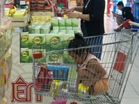 Cửa hàng tiện lợi cần tuyển gấp nhân viên nam nữ bán hàng Cửa hàng tiện lợi cần tuyển gấp nhân viên nam nữ bán hàng