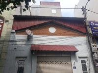Cho thuê nhà riêng 1,5 tầng vừa ở vừa kinh doanh được xe tải đỗ cửa Cho thuê nhà riêng 1,5 tầng vừa ở vừa kinh doanh được xe tải đỗ cửa