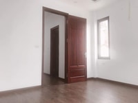 Bán nhà Phố Bồ Đề, Long Biên 50m2 X 5 Tầng, giá chỉ 4,55 tỷ Bán nhà Phố Bồ Đề, Long Biên 50m2 X 5 Tầng, giá chỉ 4,55 tỷ