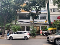 Cho thuê nhà mặt tiền lớn phố trung tâm Cho thuê nhà mặt tiền lớn phố trung tâm