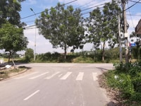 1 lô duy nhất mặt tiền trung tâm TP Đông Hà. View đẹp thích hợp để ở 1 lô duy nhất mặt tiền trung tâm TP Đông Hà. View đẹp thích hợp để ở