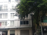 Bán nhà khủng mặt phố bà triệu hoàn kiếm siêu rẻ. Bán nhà khủng mặt phố bà triệu hoàn kiếm siêu rẻ.