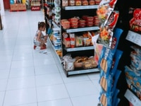 Tuyển nhân viên bán hàng siêu thị Tuyển nhân viên bán hàng siêu thị