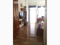 Em đang cần người giấp, không kêu than, trung thực Em đang cần người giấp, không kêu than, trung thực