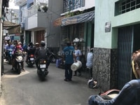 Bán nhà mặt tiền Lê Văn Linh, sổ riêng, mặt tiền sát bên chợ Bán nhà mặt tiền Lê Văn Linh, sổ riêng, mặt tiền sát bên chợ