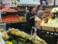 Siêu thị mini cần tuyển gấp nhân viên nam nữ bán hàng Siêu thị mini cần tuyển gấp nhân viên nam nữ bán hàng