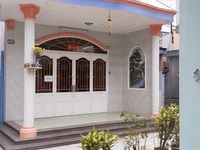 Nhà đẹp - Gần mặt tiền đường lớn Nhà đẹp - Gần mặt tiền đường lớn